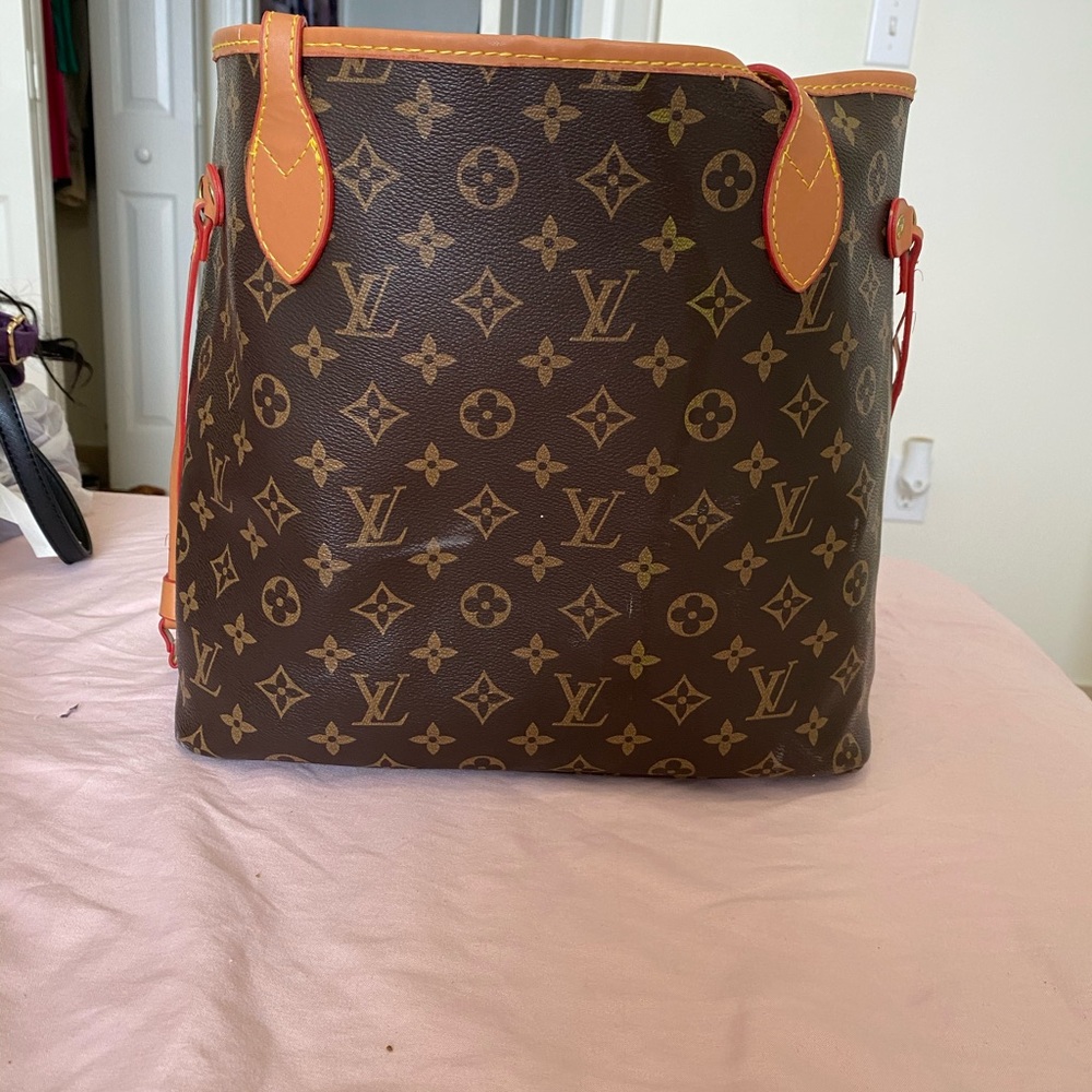 Beautiful brown tote bag!